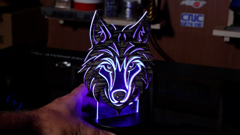 Wolf head LED lamp